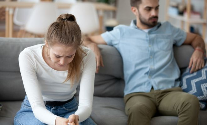 Cómo dejar de tener ansiedad en las relaciones románticas - Buena Vida Tips