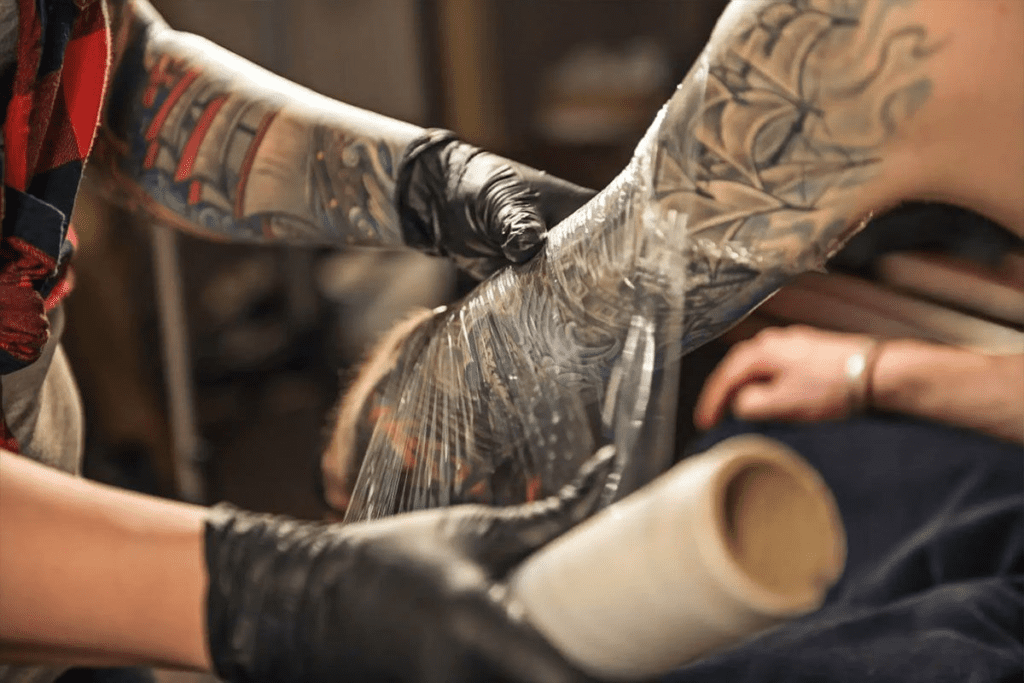 Cómo se tienen que cuidar los tatuajes una vez hechos - Buena Vida Tips