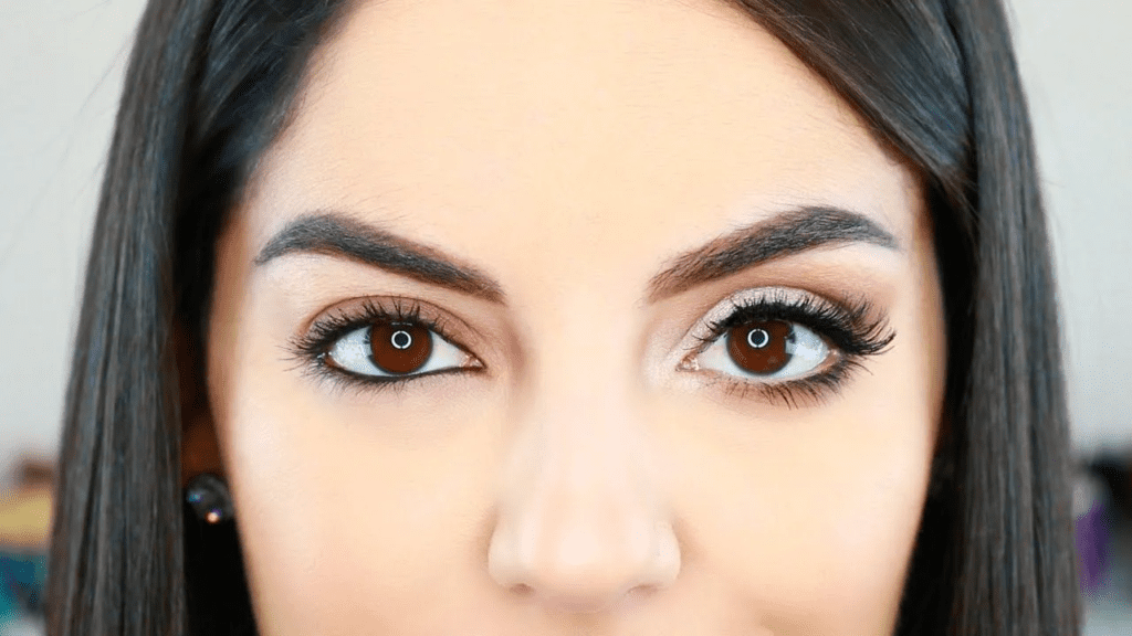 5 tips de maquillaje para tener la mirada más amplia - Buena Vida Tips